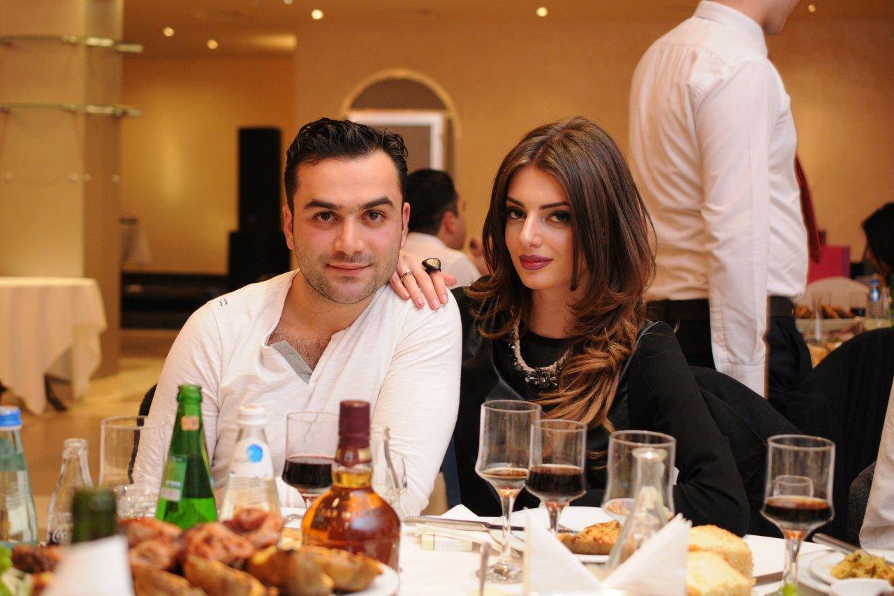 Знакомство С Армянскими Мужчиной Сайт